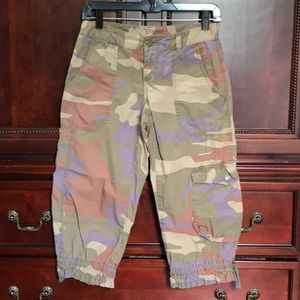 Victoria’s Secret/London Jean cargo Capri